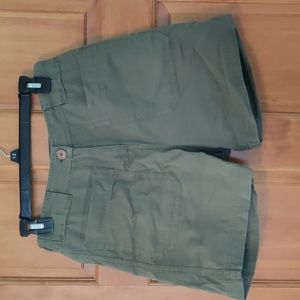 Olive Green Cotopaxi 100% Organic Cotton Shorts in Small